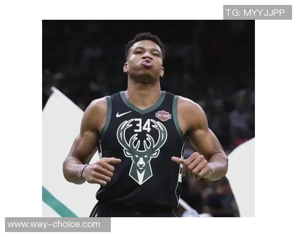 科斯塔斯阿德托昆博的篮球之路与家庭背景的深刻影响分析